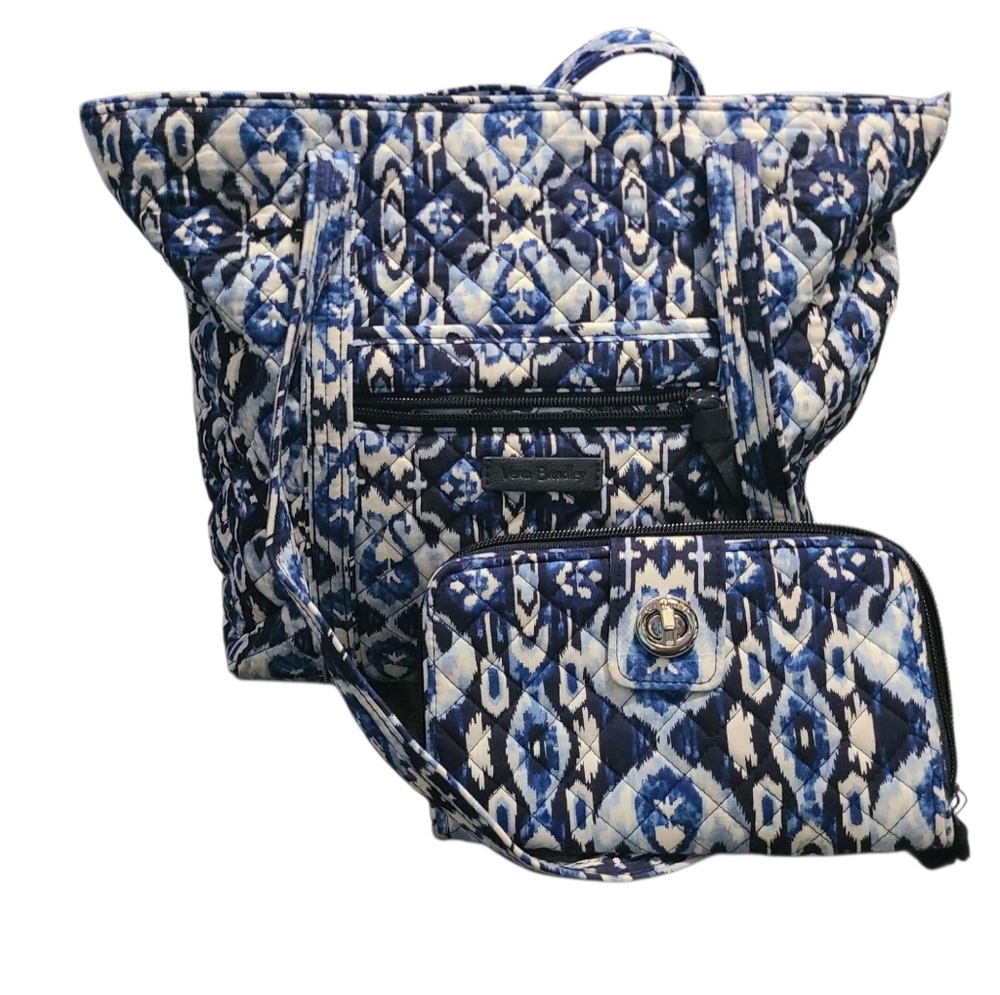 VERA BRADLEY Blue And White Tote And Wallet Set
